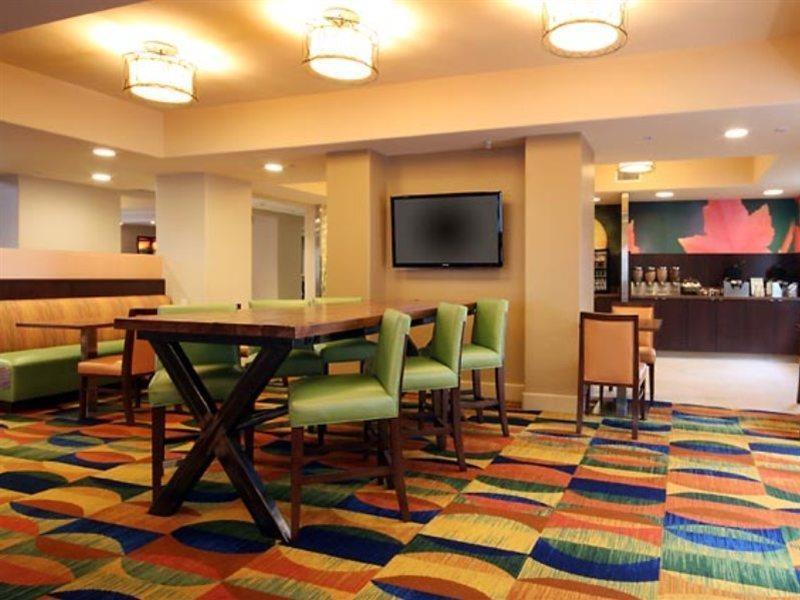 Fairfield Inn & Suites San Diego Old Town Exterior photo