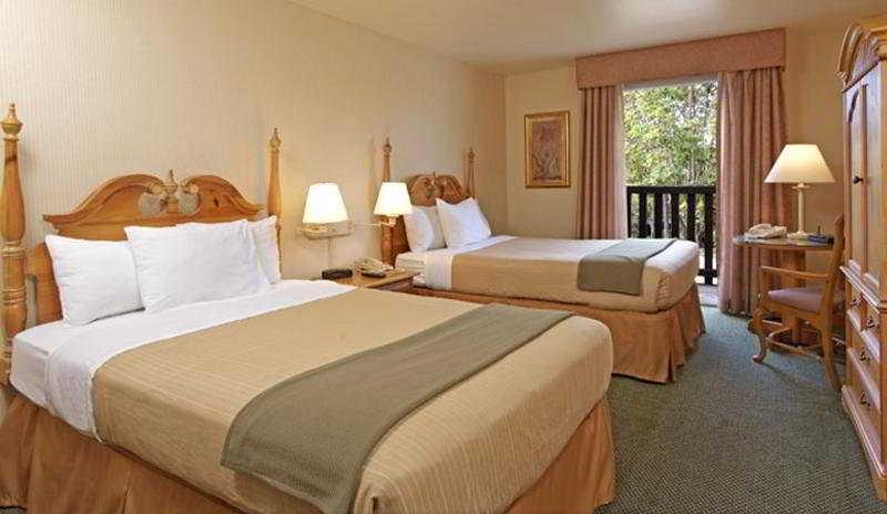 Fairfield Inn & Suites San Diego Old Town Room photo