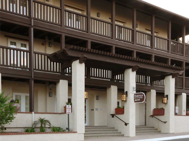 Fairfield Inn & Suites San Diego Old Town Exterior photo